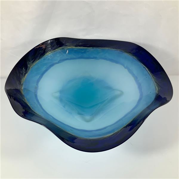 Wilsea O'Brien Contemporary Studio Art Glass Centerpiece Bowl