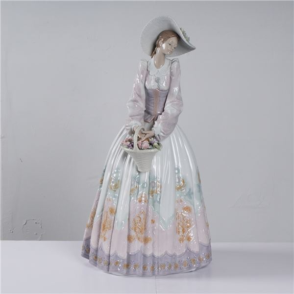 Lladro Porcelain Sculpture Spring Courtship 1001818