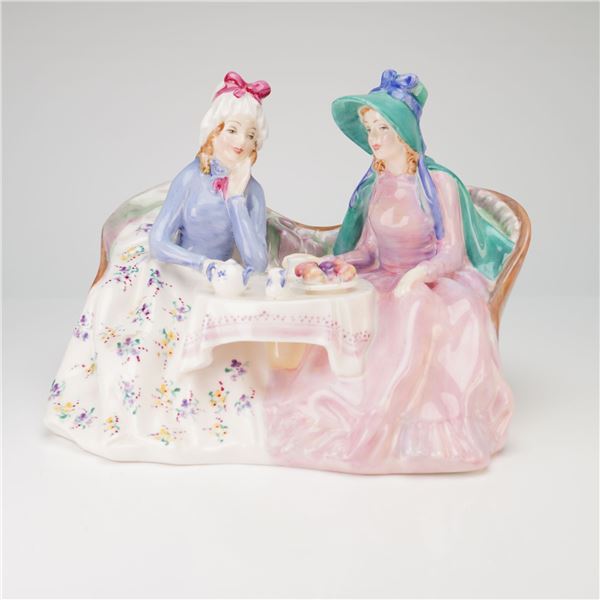 Royal Doulton Figurine, Afternoon Tea HN1747