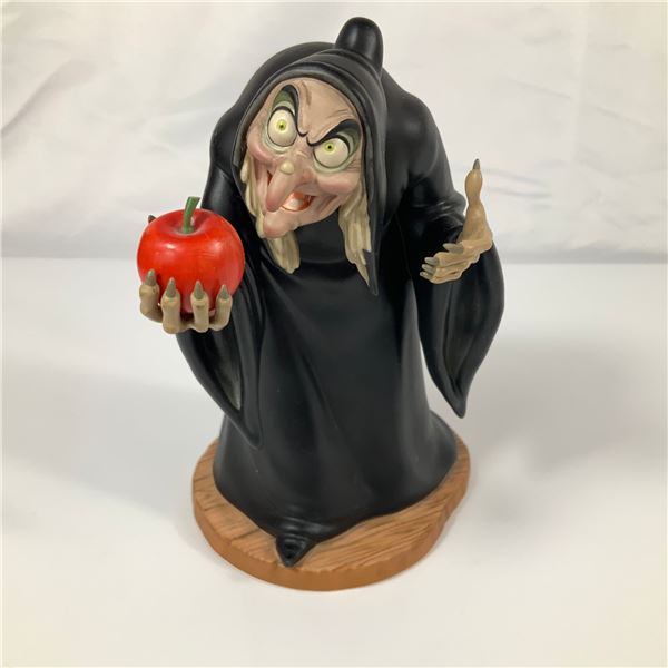 WDCC Snow White and the Seven Dwarfs Witch Take the Apple Dearie Figurine