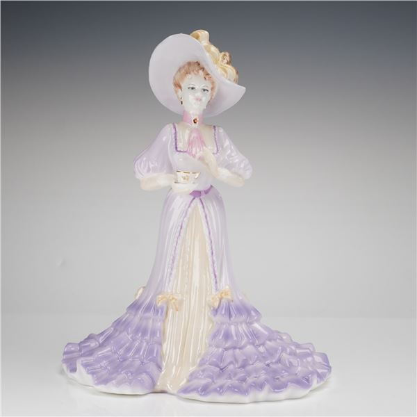 Coalport High Society Figurine, Lady Elizabeth