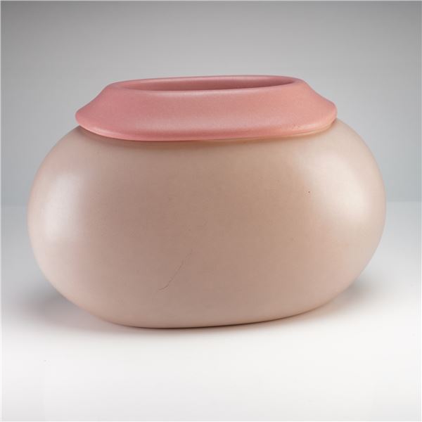 Treasure Craft Hawaii Masa Mami Pink Ikebana Pottery Vase