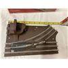 Image 23 : VINTAGE LIONEL MODEL TRAIN ITEMS - O GAUGE