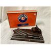 Image 36 : VINTAGE LIONEL MODEL TRAIN ITEMS - O GAUGE