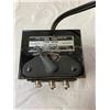 Image 42 : VINTAGE LIONEL MODEL TRAIN ITEMS - O GAUGE