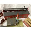 Image 11 : MODEL RAILROAD BUILDINGS AND SCENIC ACCESSORIES