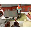 Image 12 : MODEL RAILROAD BUILDINGS AND SCENIC ACCESSORIES