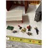 Image 27 : MODEL RAILROAD BUILDINGS AND SCENIC ACCESSORIES