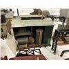 Image 10 : VINTAGE MODEL RAILROAD STRUCTURES