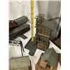 Image 20 : VINTAGE MODEL RAILROAD STRUCTURES