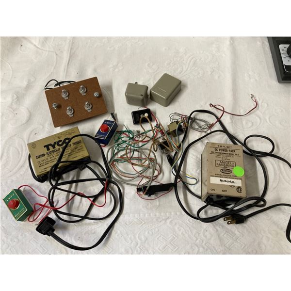 MODEL TRAIN TRANSFORMERS AND POWER PACKS