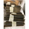 Image 2 : VINTAGE HO SCALE MODEL TRAIN TRACKS AND ACCESSORIES, INCLUDING BRIDGES, STRAIGHT SECTIONS, AND CURVE