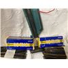 Image 8 : VINTAGE HO SCALE MODEL TRAIN TRACKS AND ACCESSORIES, INCLUDING BRIDGES, STRAIGHT SECTIONS, AND CURVE