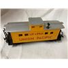 Image 8 : VINTAGE UNION PACIFIC HO SCALE MODEL TRAINS