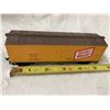 Image 16 : VINTAGE MODEL TRAIN CARS, PARTS, AND A LOCOMOTIVE