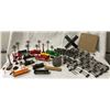 Image 1 : VINTAGE MODEL TRAIN COLLECTION