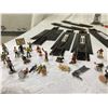 Image 3 : VINTAGE MODEL TRAIN ACCESSORIES, TRACKS, AND FIGURES
