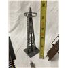 Image 9 : VINTAGE MODEL TRAIN ACCESSORIES, TRACKS, AND FIGURES