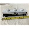 Image 21 : LIFE-LIKE SUPER CHIEF MODEL #8739 HO SCALE ELECTRIC TRAIN SET