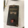 Image 10 : VINTAGE MODEL TRAIN TRANSFORMERS AND POWER CONTROLLERS