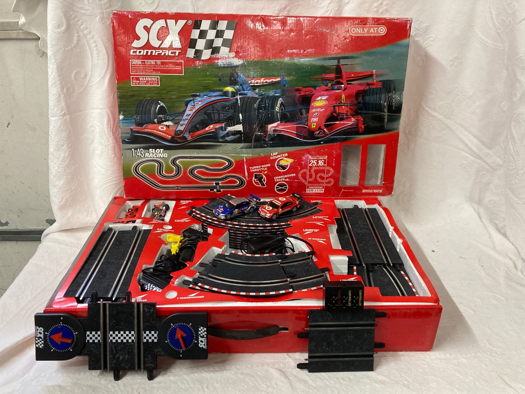 SCX COMPACT 1:43 SCALE SLOT CAR RACING SET, SPECIFICALLY FEATURING ...