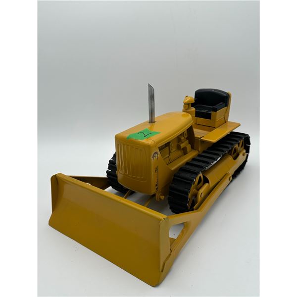 Large Die Cast D6 Model Toy