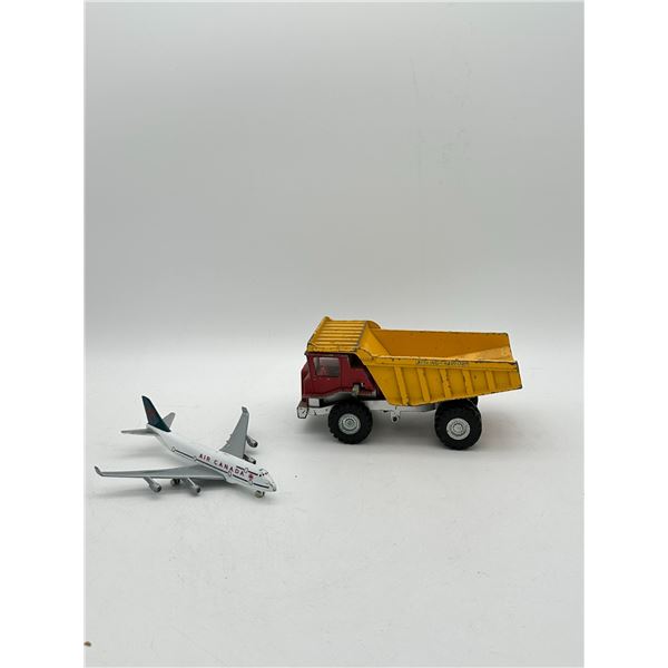Dinky Toys Large dump truck and die cast Air Canada plane