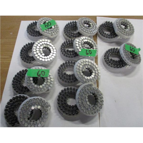FLAT C/W ROLL OF NAILS