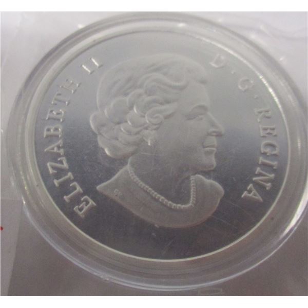 2013 SILVER COLORED 50 CENT SUPERMAN COIN (SELLING AS IS - SILVER CONTENT NOT VERIFIED - NOT TESTED)