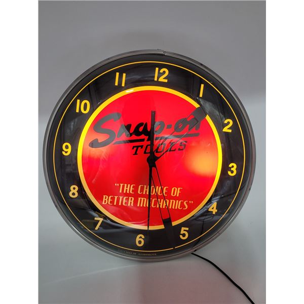 Light-Up Snap-On Tools Clock