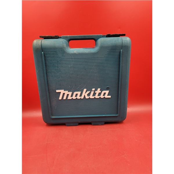 Makita Brad Nailer