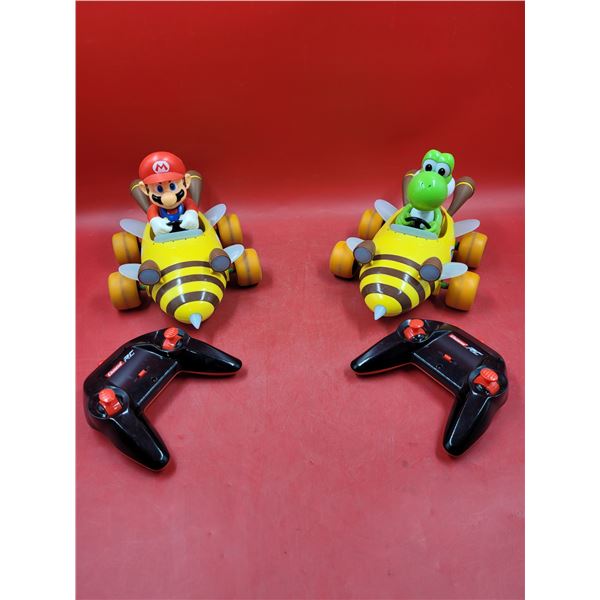2 Carrera Mario Kart Bumble V RC Cars w/ Mario & Yoshi