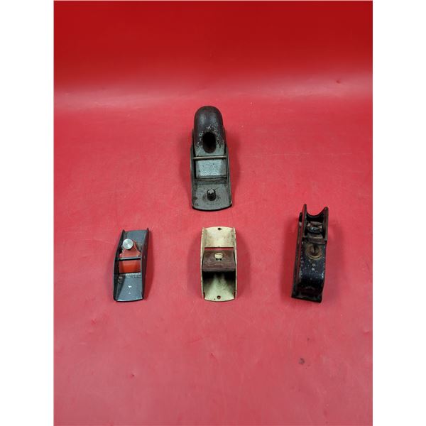 Lot of VTG Woodworking Planes