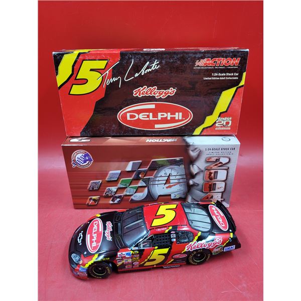 Action Racing Diecast Terry Labonte #5 Kellogg's/Delphi 2004 Monte Carlo