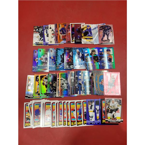 Lot of Assorted Hockey Cards