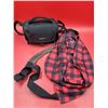 Image 1 : Kavu Plaid Rope Bag & Sony Carrying Case