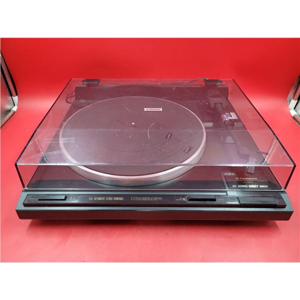 Pioneer Full Automatic Stereo Turntable