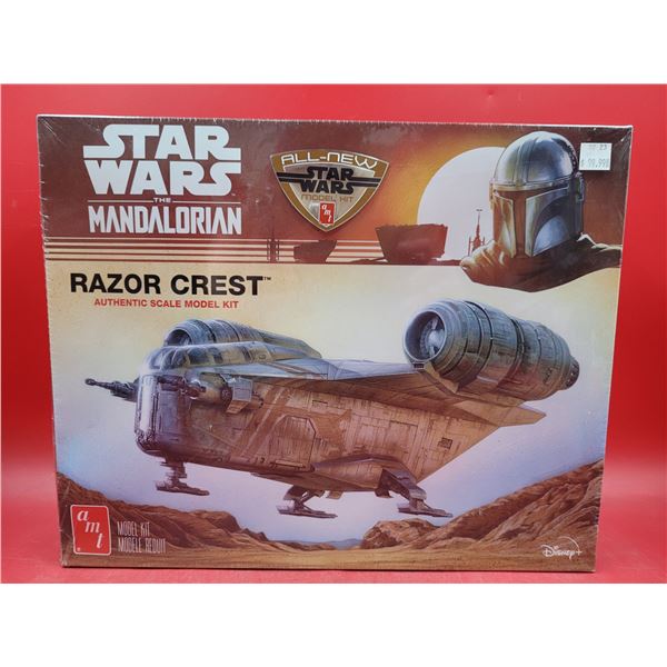 Unbuilt AMT Star Wars The Mandalorian Razor Crest Model Kit