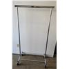 Image 1 : Metal Rolling Clothing Rack