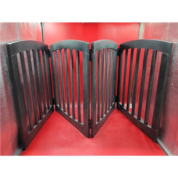 Folding Pet Gate