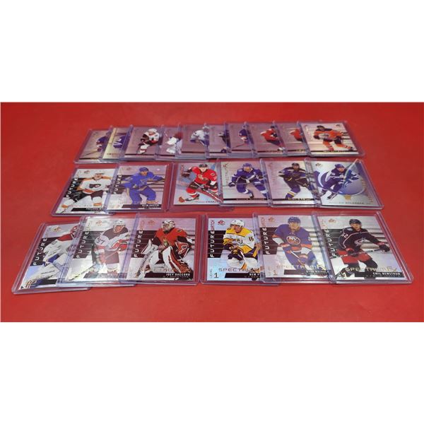 Lot of Assorted SpectrumFx Hockey Cards