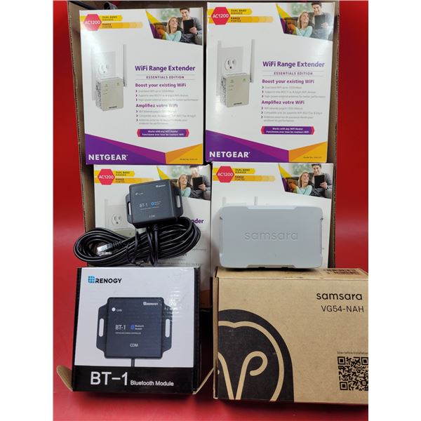 AC1200 Wifi Range Extenders, Renogy, BT-1 bluetooth module and Samsaa VG54-NAG vehicle gateway