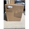 Image 2 : NEW BLADECINE CUBE 600 SMART LCD GIMBAL PROJECTOR