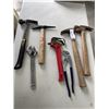 Image 1 : LOT OF ASSORTED  HAND TOOLS