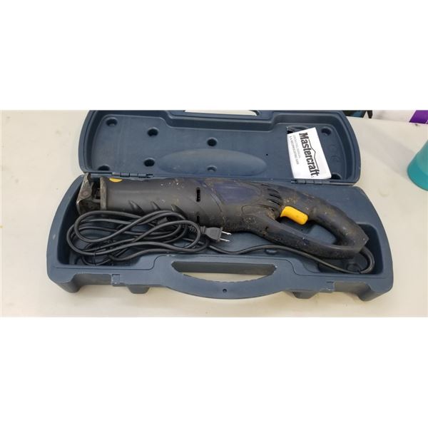 MASTERCRAFT RECIPROCATING SAW. WORKING