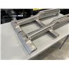 Image 3 : 2 LADDER JACKS