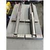 Image 4 : 2 LADDER JACKS