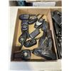 Image 4 : 2 TRAYS OF ASSORTED WALKIE TALKIES