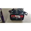 Image 1 : MOTOMASTER 50/10/2 A -12 V MANUAL BATTERY CHARGER WITH ENGINE START