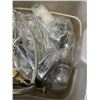 Image 4 : TOTE OF ASSORTED KITCHEN FAUCETS